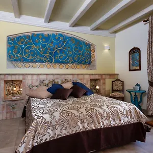 Azule Bed & Breakfast